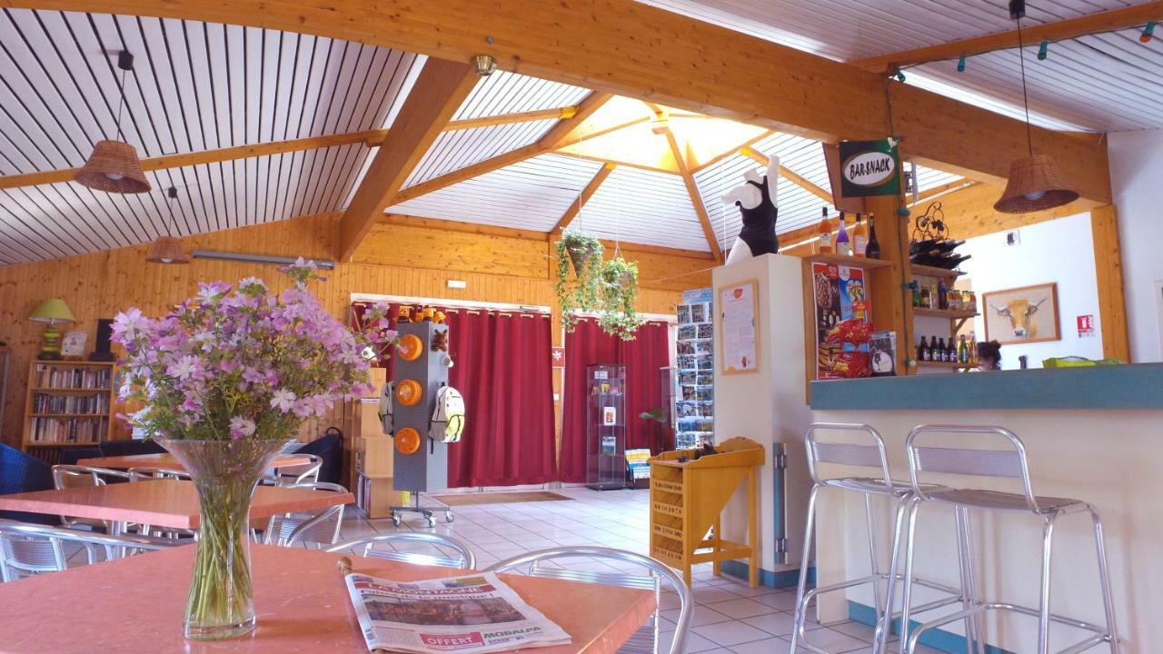 Hotel Vvf Aubrac Chaudes-Aigues Exterior foto