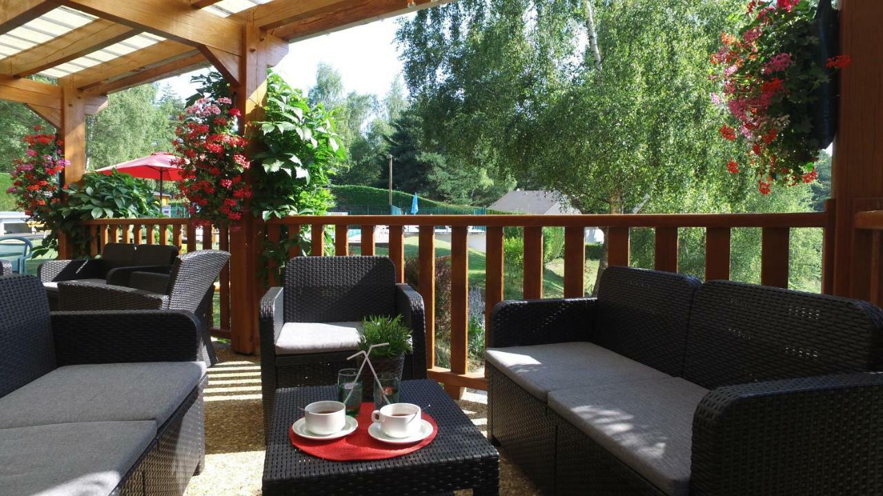 Hotel Vvf Aubrac Chaudes-Aigues Exterior foto